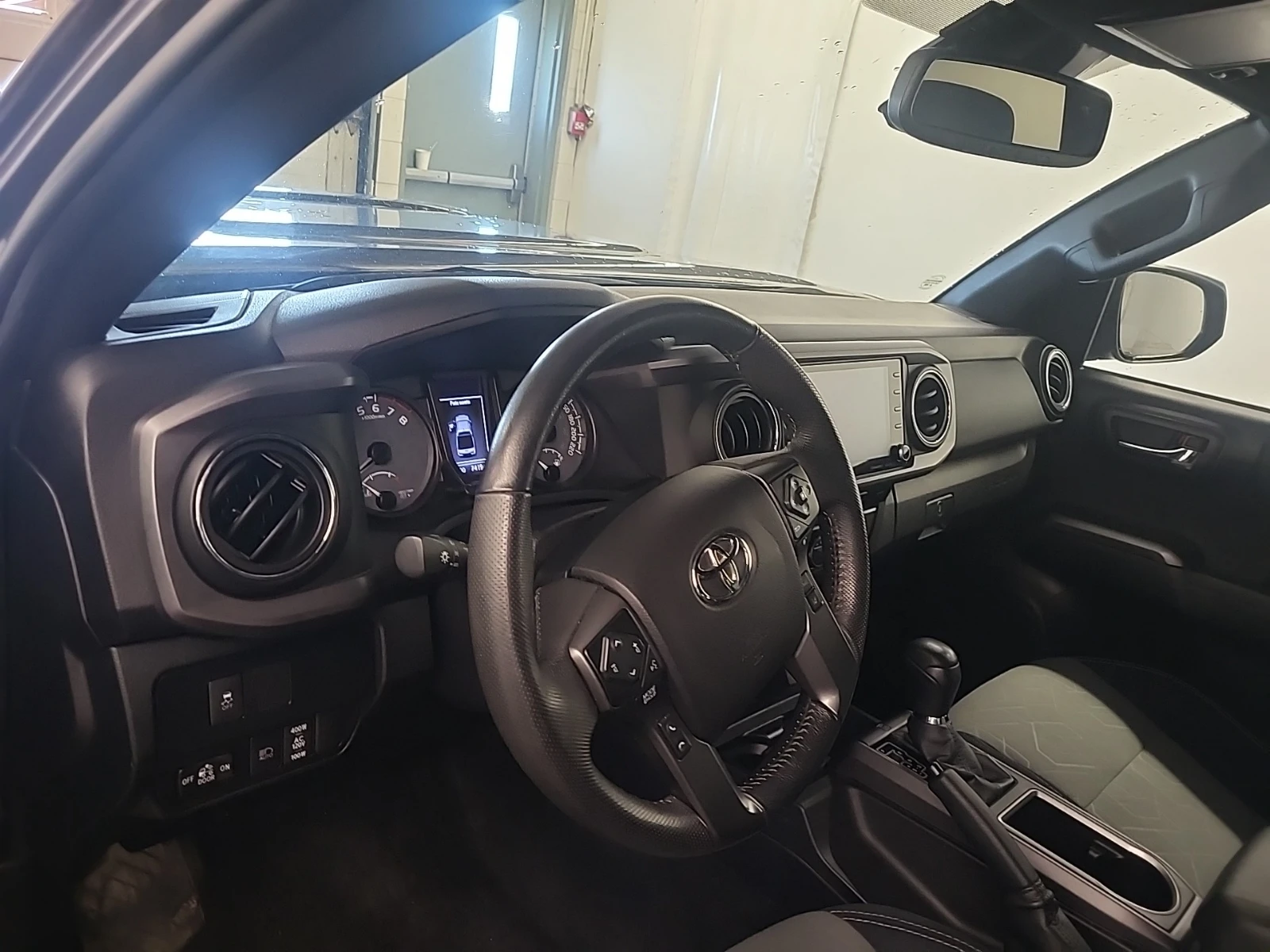 Toyota Tacoma CREW CAB LONG BED 6cyl | Mobile.bg � ����������� 10
