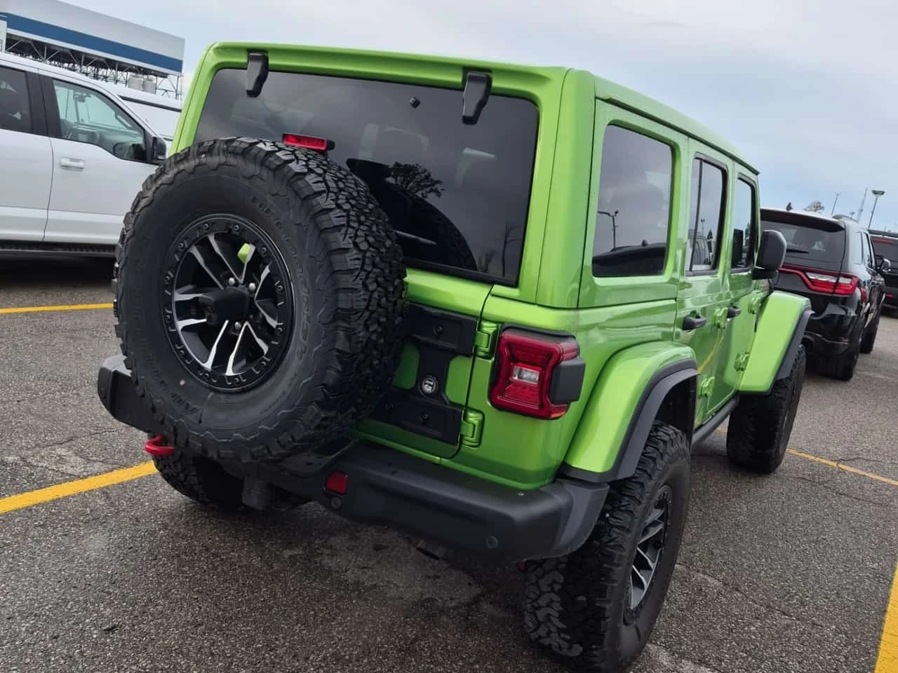 Jeep Wrangler 4 Door 4x4 Rubicon X  CARFAX | Mobile.bg � ����������� 2