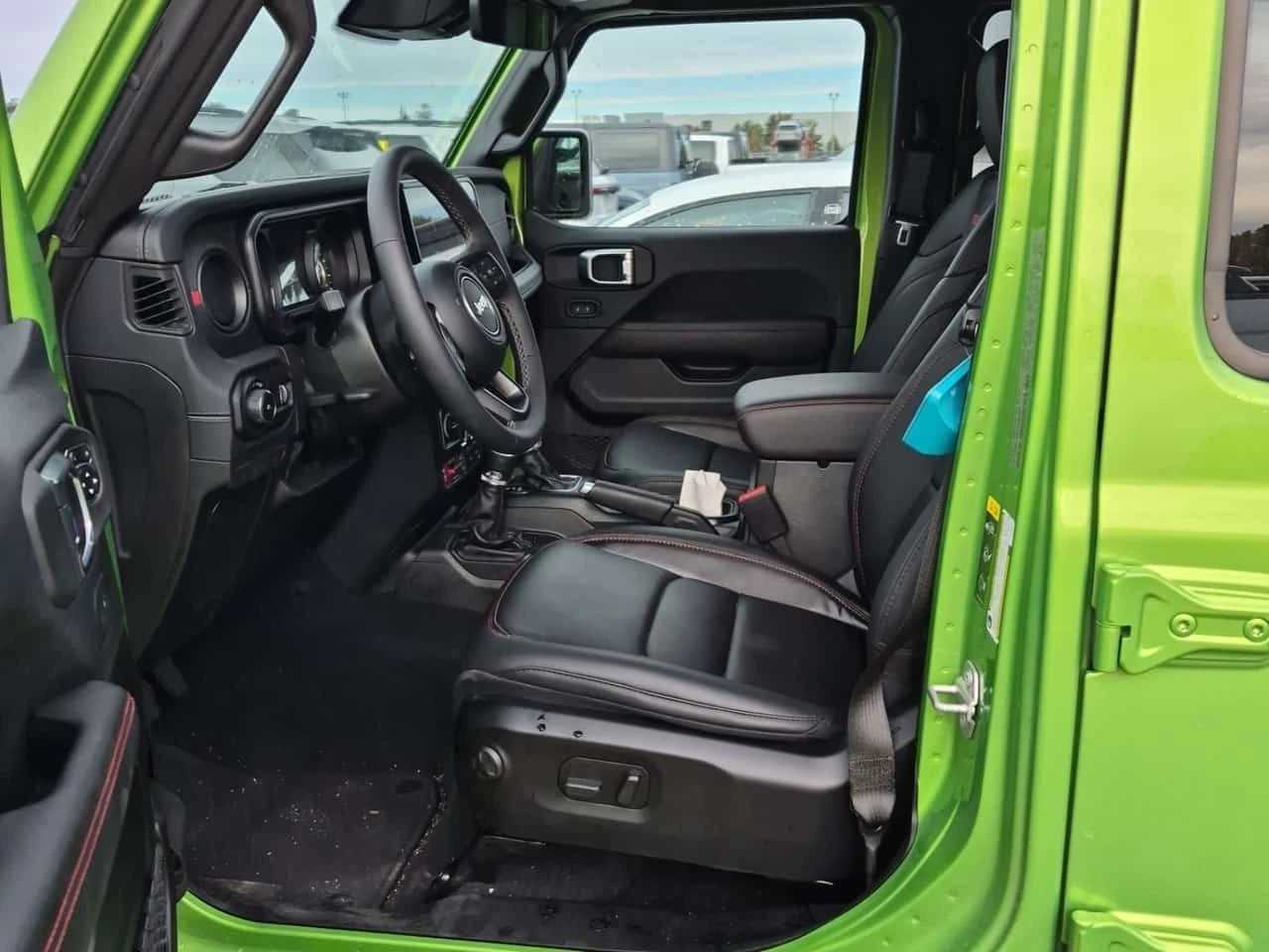 Jeep Wrangler 4 Door 4x4 Rubicon X  CARFAX | Mobile.bg � ����������� 3
