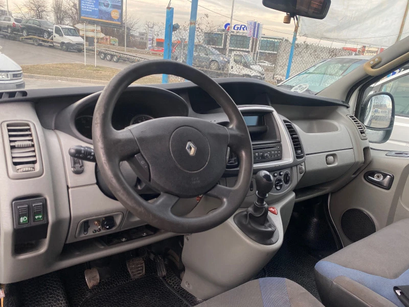 Renault Trafic, снимка 7 - Бусове и автобуси - 39740900