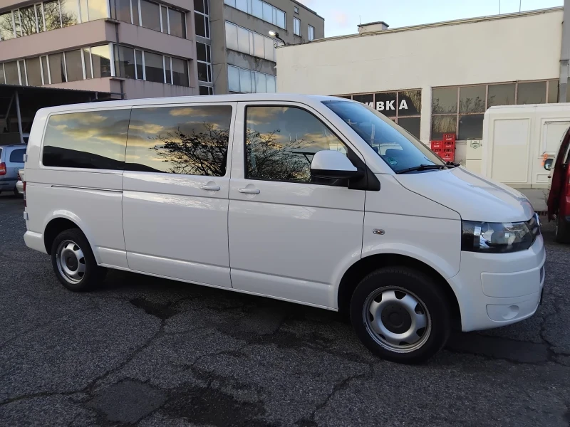 VW Caravelle 2.0TDI, 180кс, 7+ 1, снимка 3 - Бусове и автобуси - 52698080