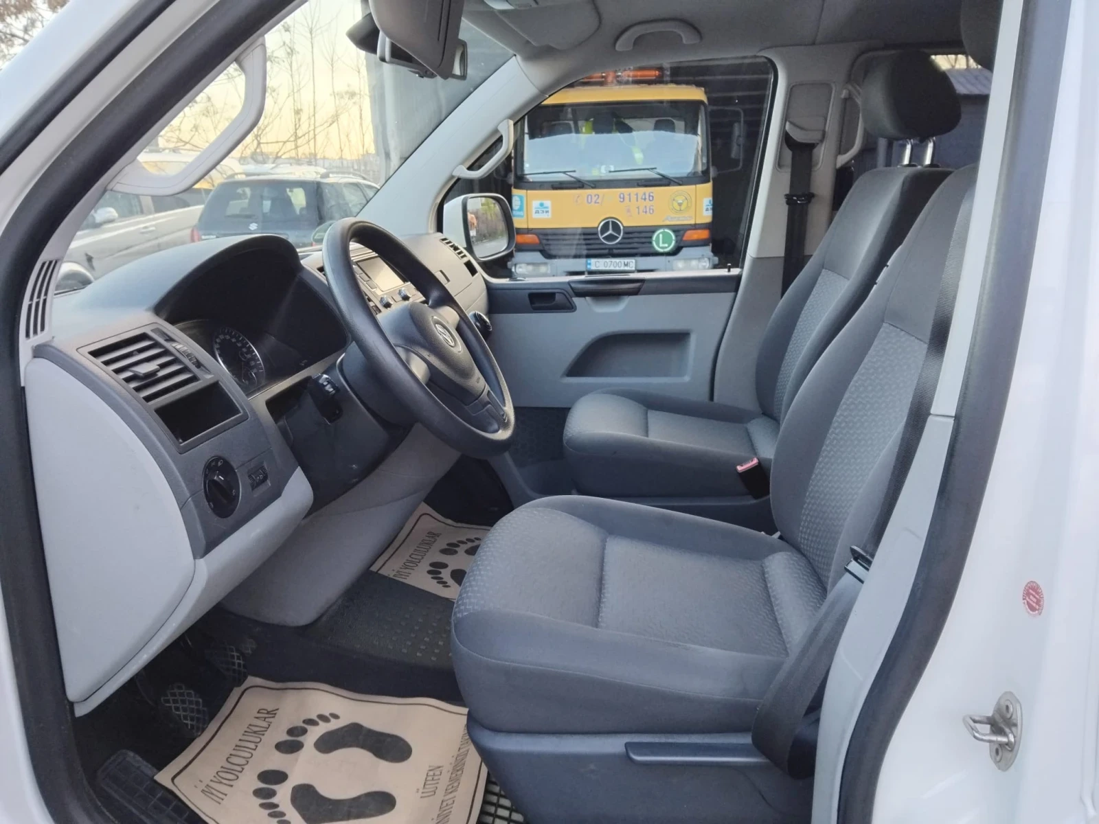 VW Caravelle 2.0TDI, 180кс, 7+ 1 - изображение 7
