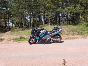 Honda Cbr 1000 F, снимка 2 - Мотоциклети и мототехника - 53656753