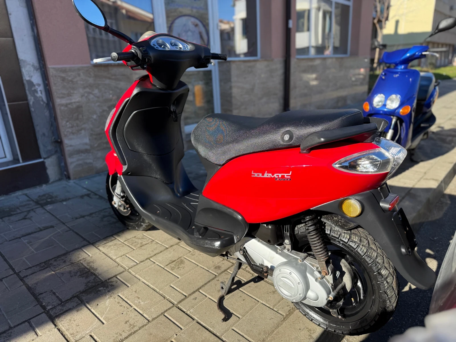 Derbi 50 Boulevard - изображение 6