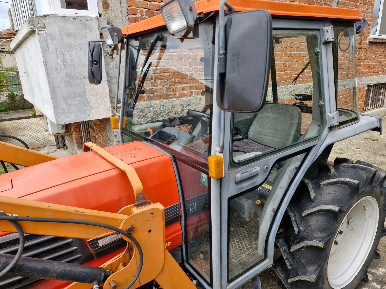 Трактор Kubota KUBOTA GL 260 - изображение 2