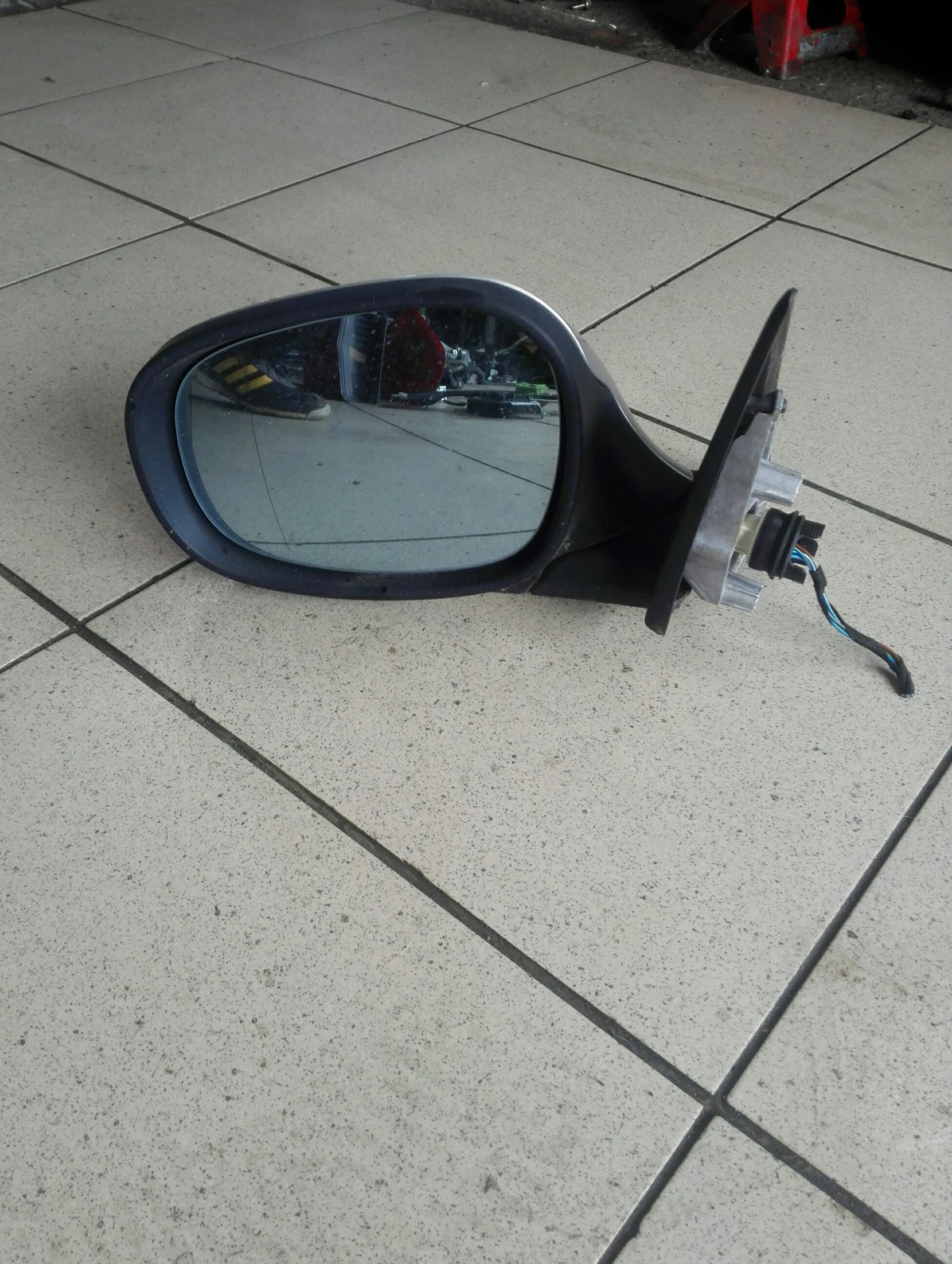    90 320 | Mobile.bg   1