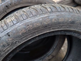 Гуми Зимни 225/50R17, снимка 2 - Гуми и джанти - 47976348