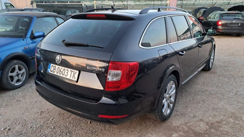 Skoda Superb 2.0TDI DSG NOV VNOS ITALY, снимка 4 - Автомобили и джипове - 45536595