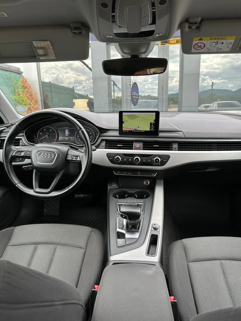 Audi A4 2.0TDI, снимка 7 - Автомобили и джипове - 47346288