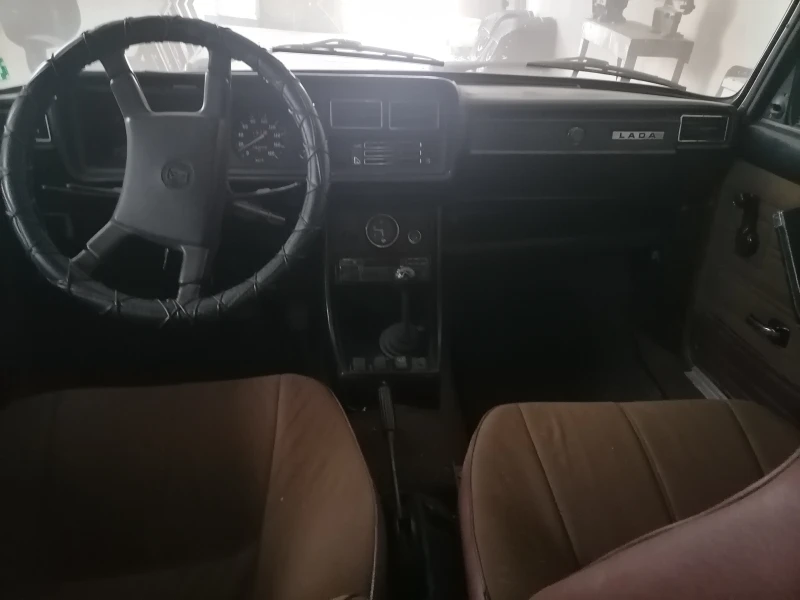 Lada 2107 21072, снимка 3 - Автомобили и джипове - 47415827