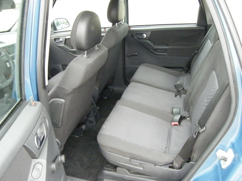 Opel Meriva 1.8i FACELIFT, снимка 12 - Автомобили и джипове - 47522557