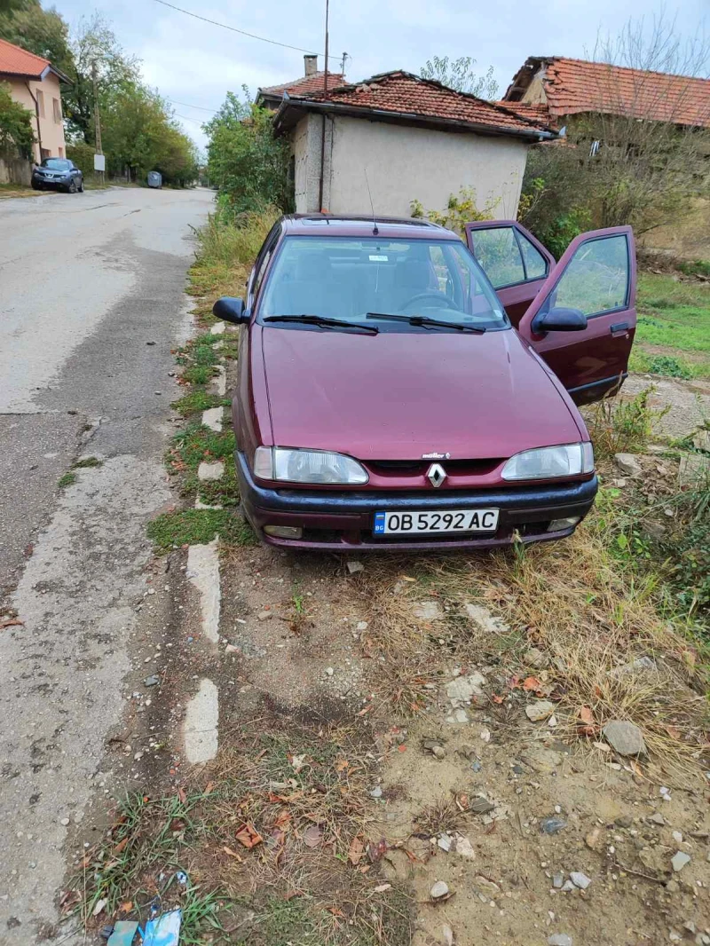 Renault 19, снимка 1 - Автомобили и джипове - 48008531