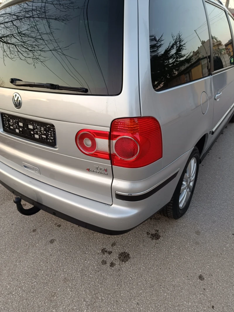 VW Sharan, снимка 9 - Автомобили и джипове - 48439189