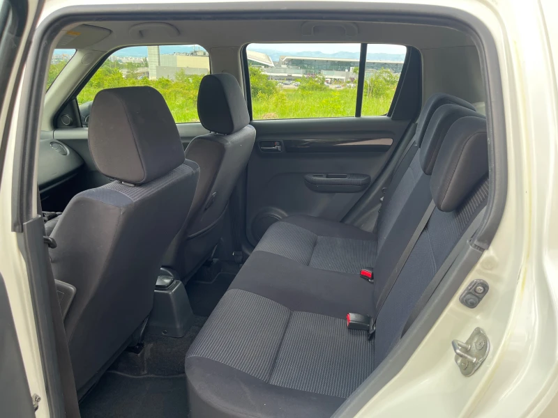 Suzuki Swift 4x4 Piz Sulai, снимка 11 - Автомобили и джипове - 52855237
