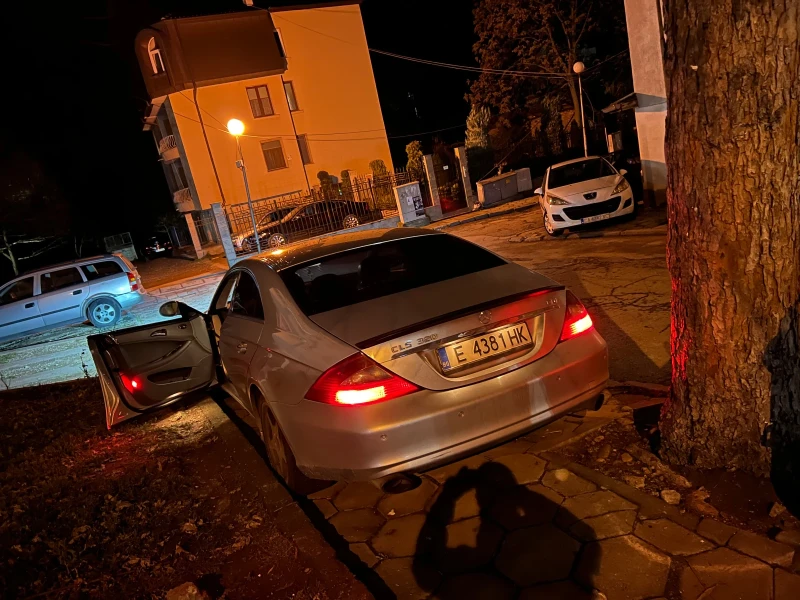 Mercedes-Benz CLS 320, снимка 10 - Автомобили и джипове - 52674969
