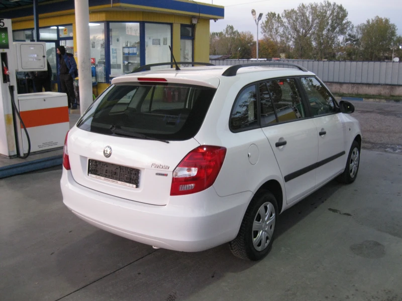 Skoda Fabia 1.6 tdi 90 кс, снимка 6 - Автомобили и джипове - 52237888