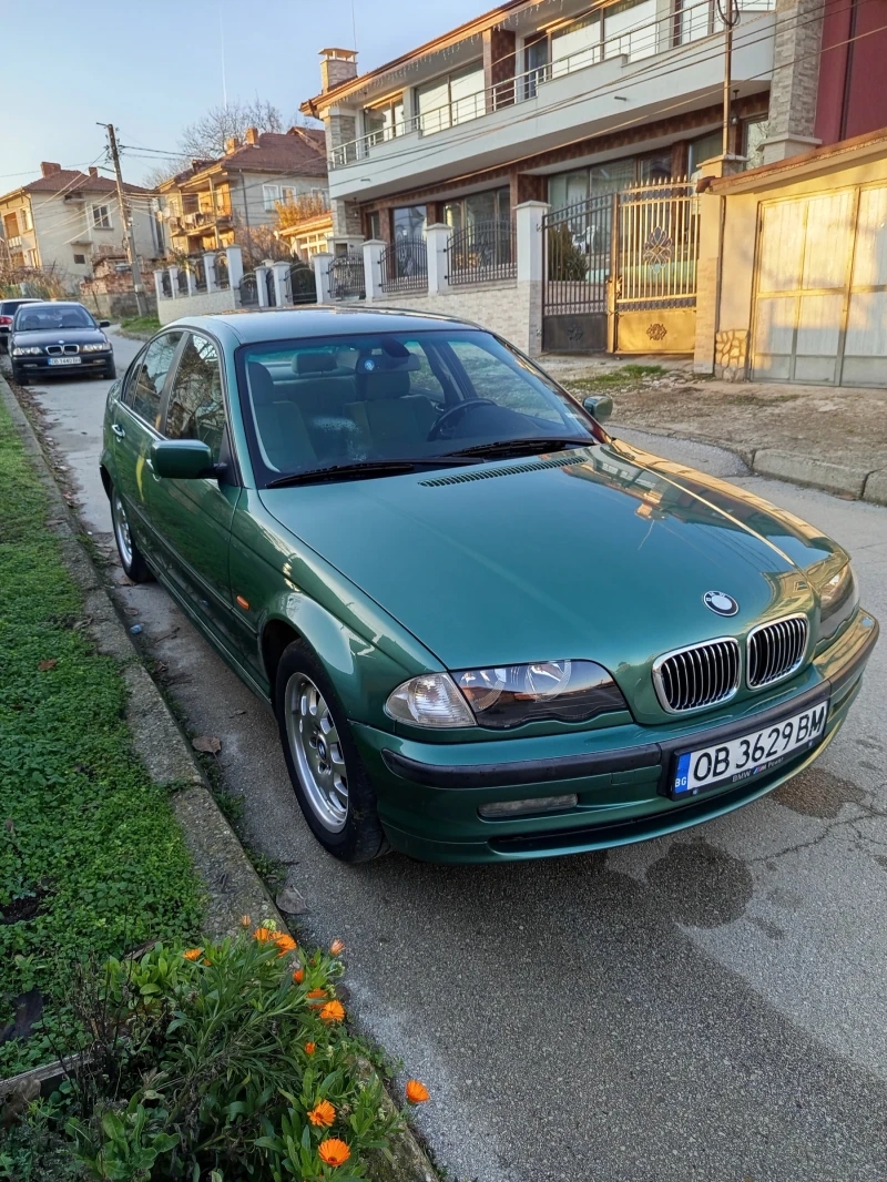 BMW 320 Вариант , снимка 2 - Автомобили и джипове - 52807434