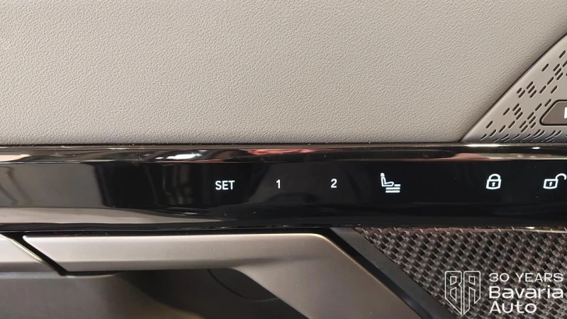 BMW 520 d xDrive M Sport Paket Steptronic, снимка 13 - Автомобили и джипове - 53287818