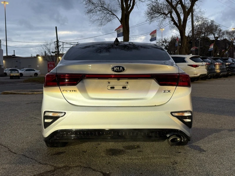 Kia Forte * Carfax * Лизинг, снимка 4 - Автомобили и джипове - 53439049