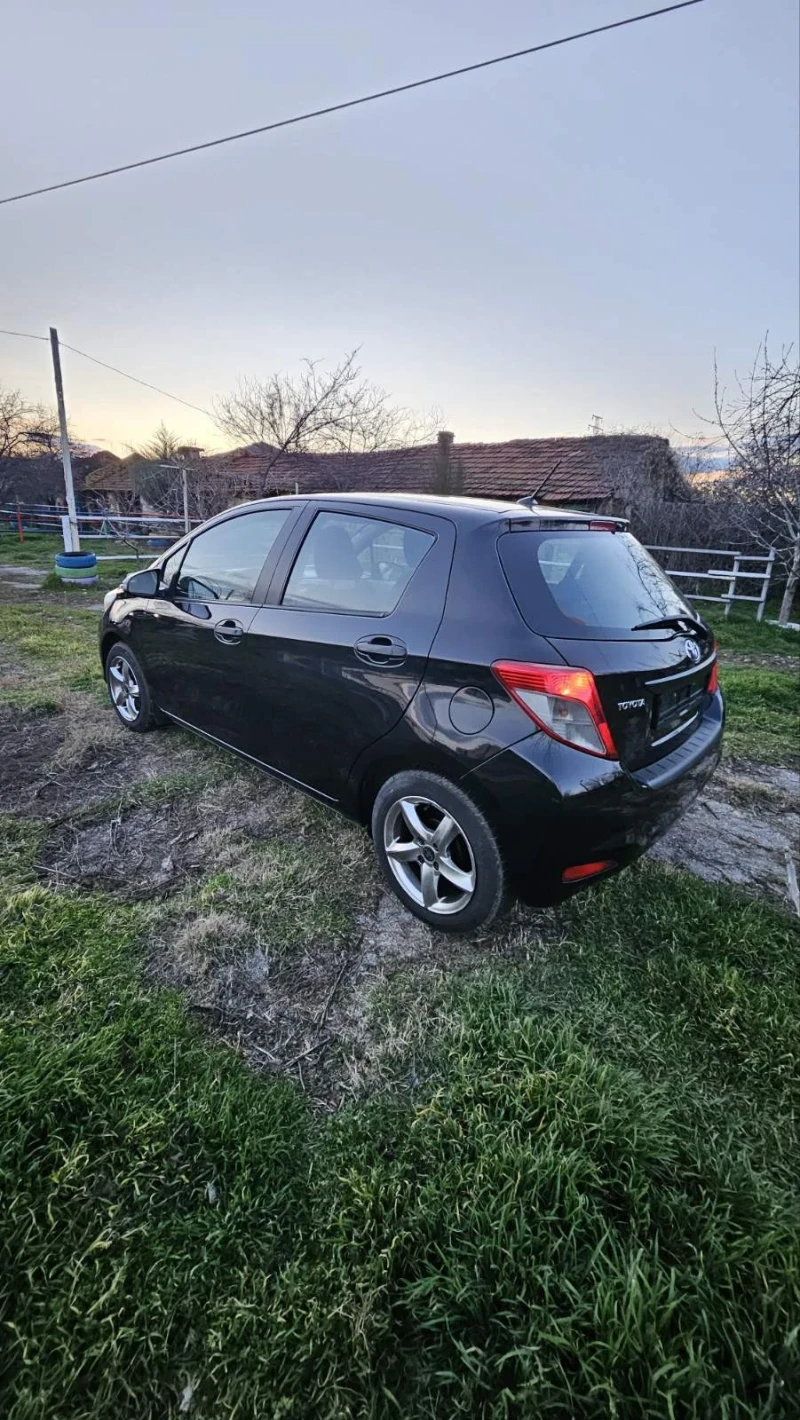 Toyota Yaris 1.0  VVTI  69кс, снимка 3 - Автомобили и джипове - 53600434