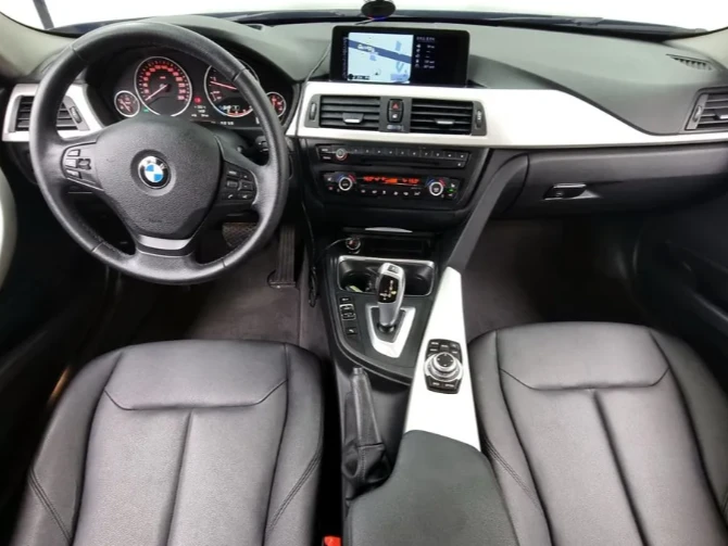 BMW 320 Touring - изображение 7