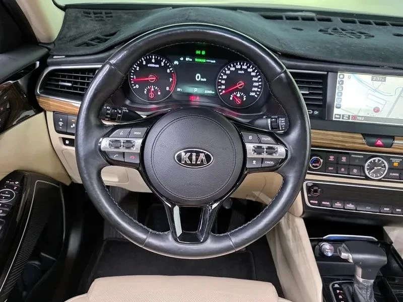 Kia K7, снимка 13 - Автомобили и джипове - 56689476