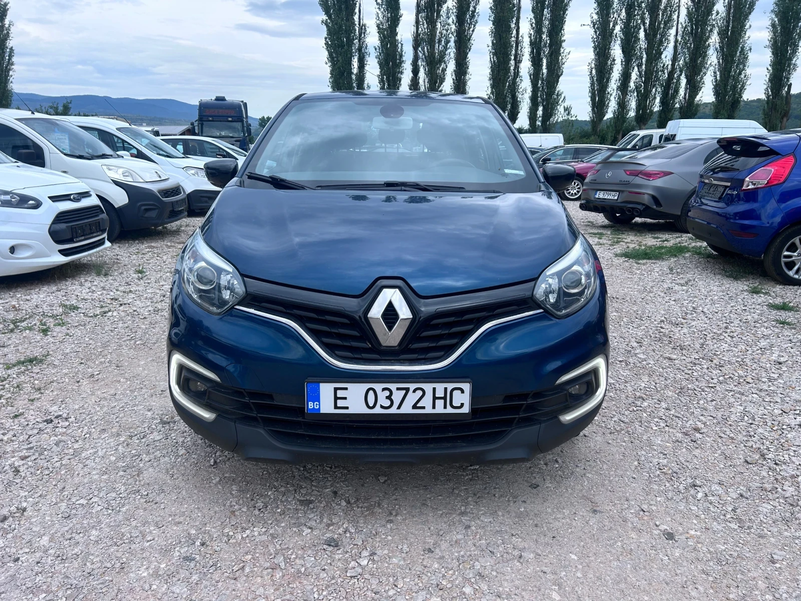 Renault Captur 1.5 D LED EURO 6  - изображение 2