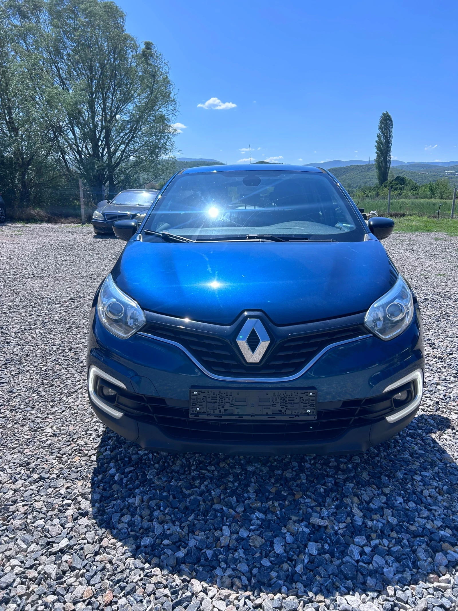 Renault Captur 1.5 D LED EURO 6  - изображение 2