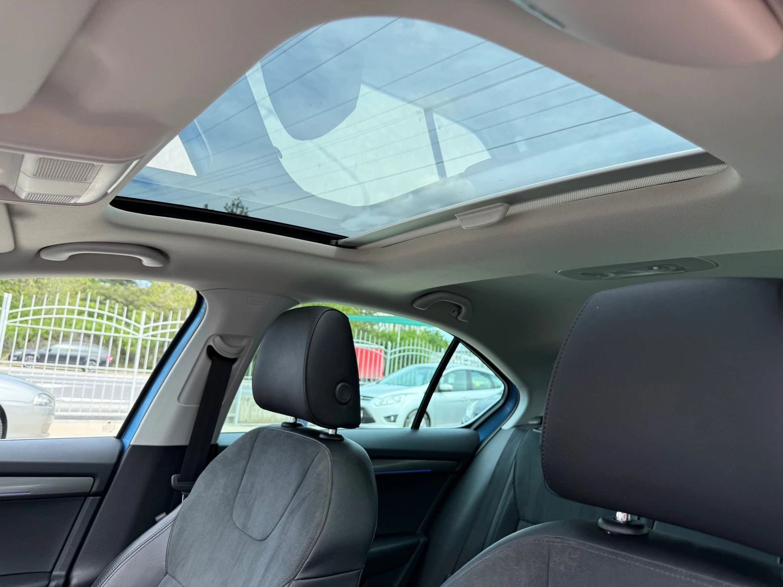 Skoda Octavia 2.0TDI DSG  - изображение 10