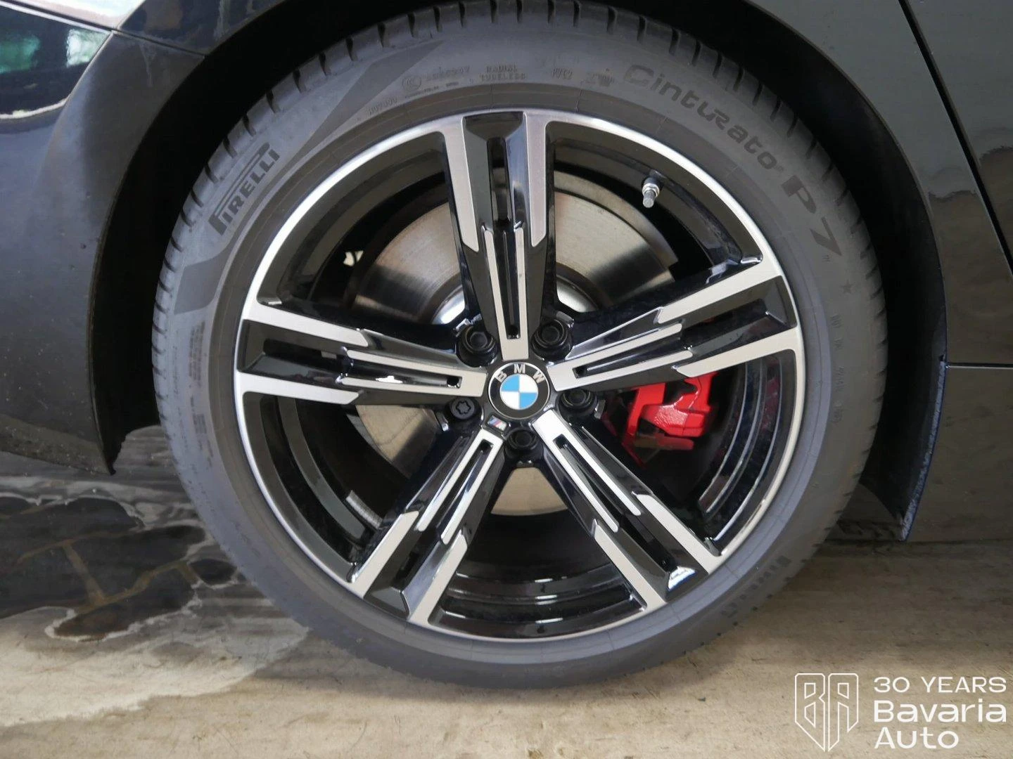 BMW 320 i Touring M Sport Paket - изображение 10