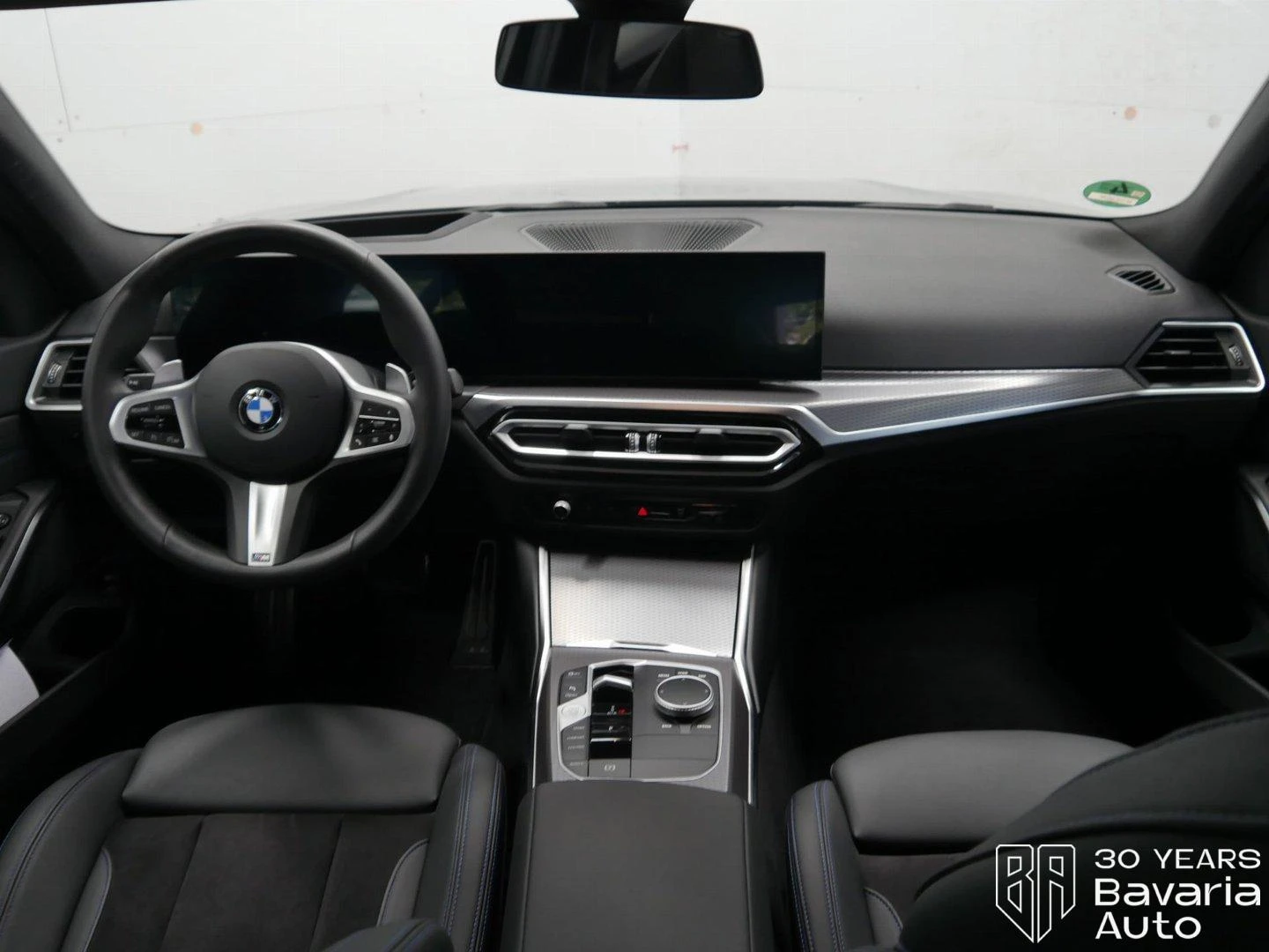 BMW 320 i Touring M Sport Paket - изображение 9