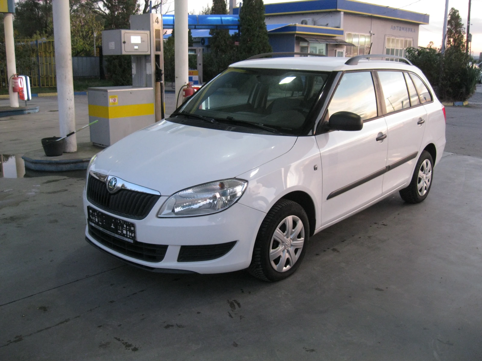 Skoda Fabia 1.6 tdi 90 кс | Mobile.bg — изображение 3