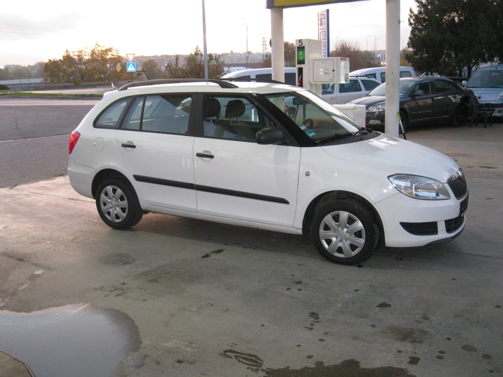 Skoda Fabia 1.6 tdi 90 кс | Mobile.bg — изображение 8