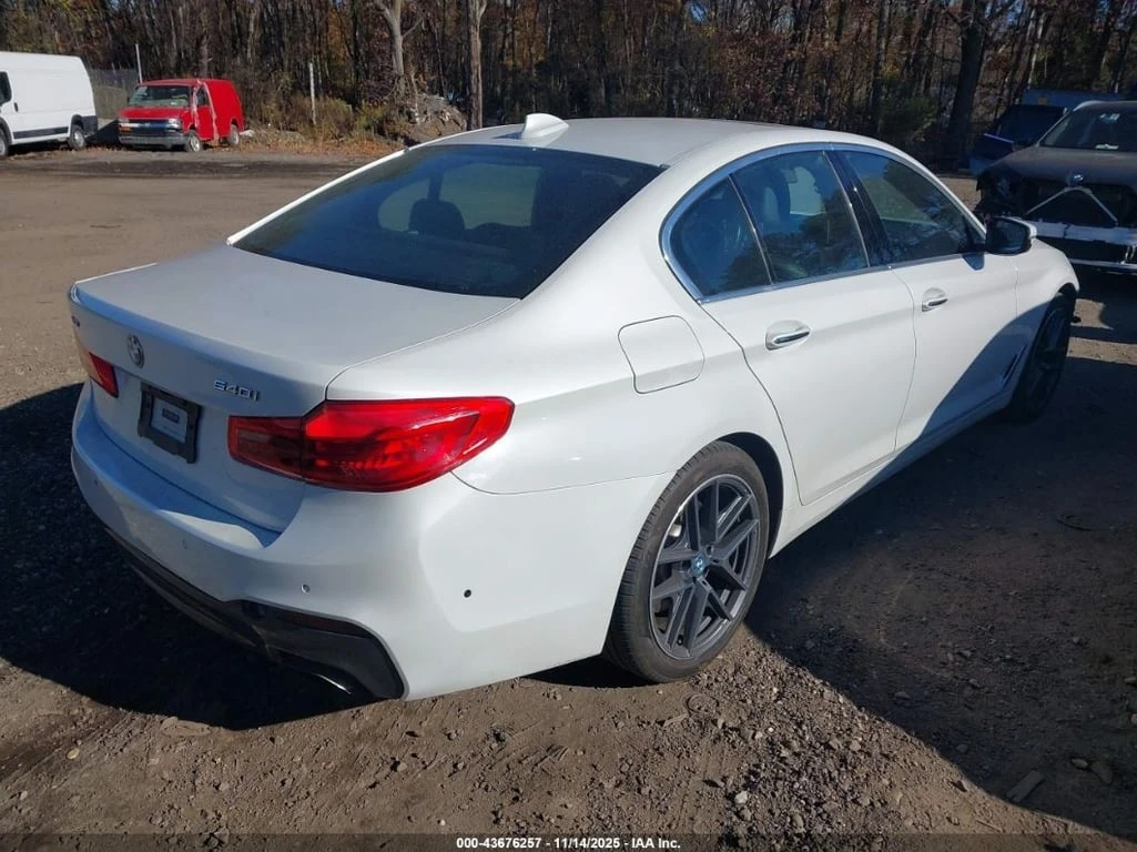 BMW 540 * XDRIVE * CARFAX * БЕЗ ПЪРВОНАЧАЛНА ВНОСКА - изображение 4
