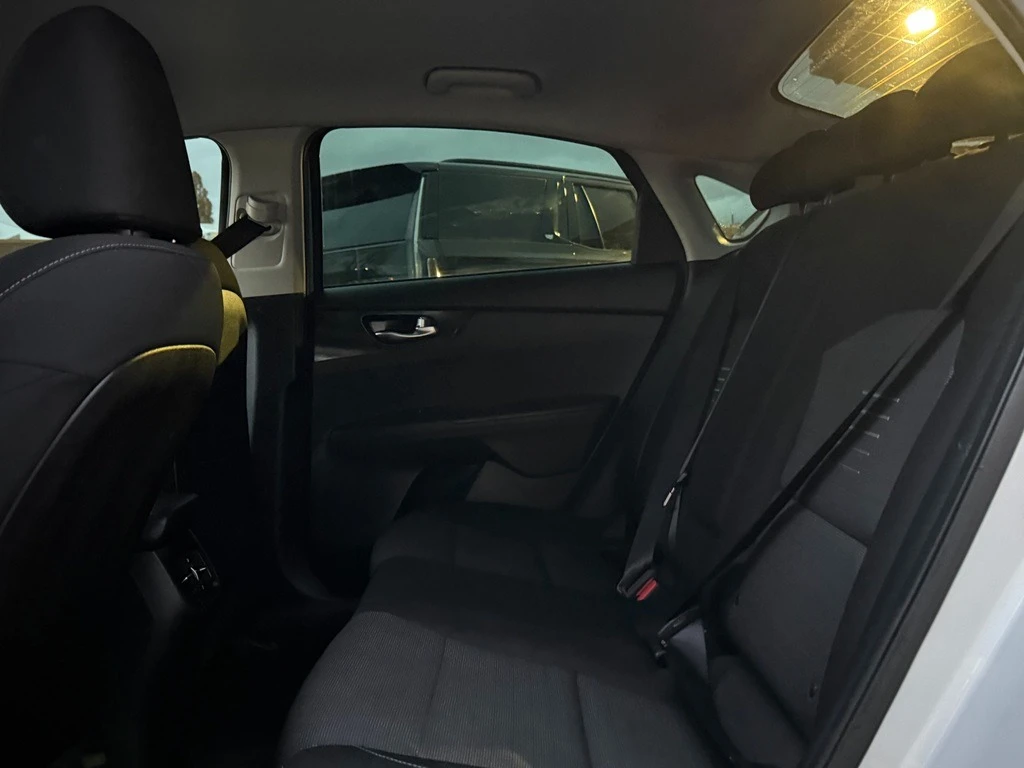 Kia Forte * Carfax * ������ | Mobile.bg � ����������� 11