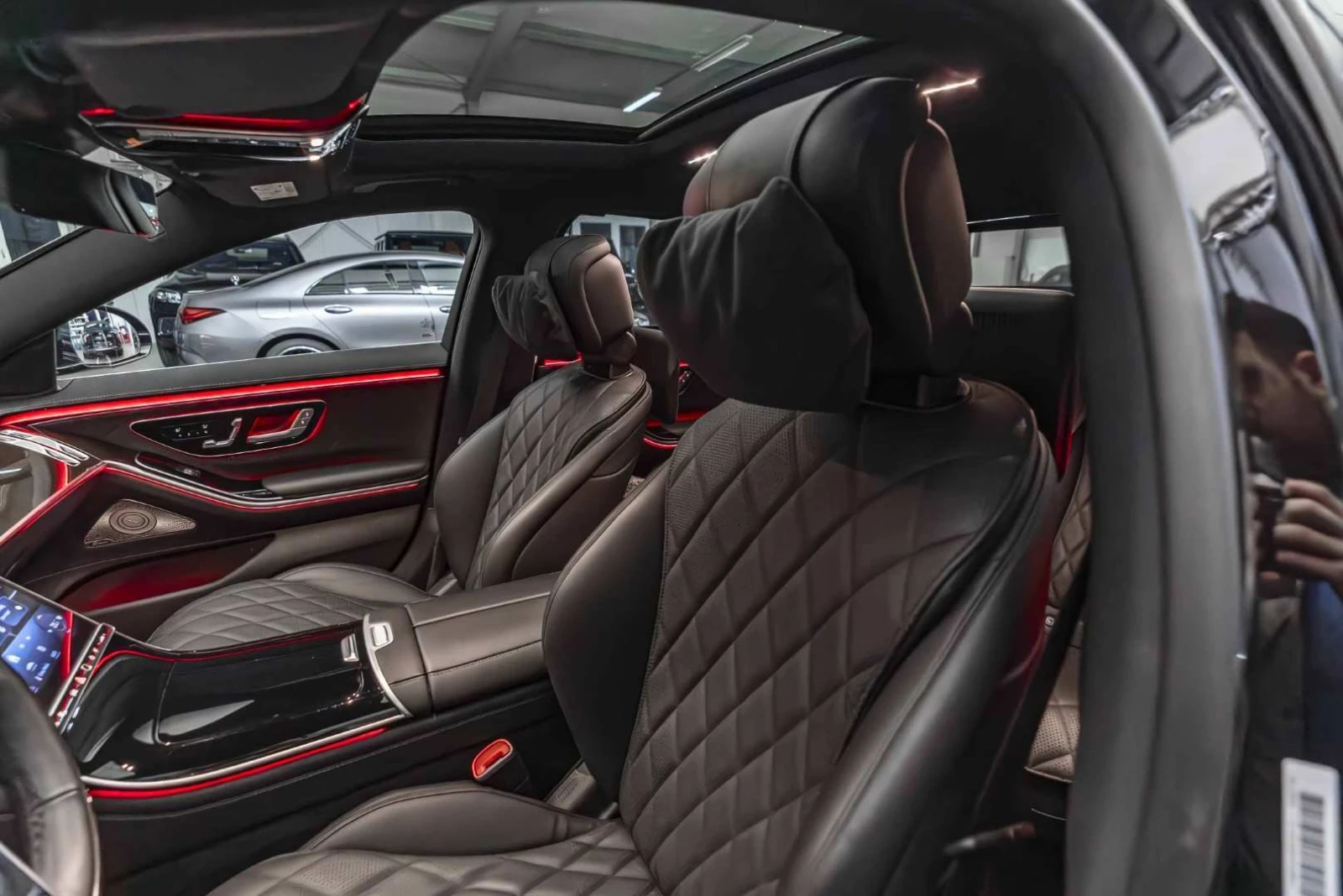 Mercedes-Benz S 350 FACELIFT* AMG* 3 TV* EXCLUSIVE* , снимка 11 - Автомобили и джипове - 54158455