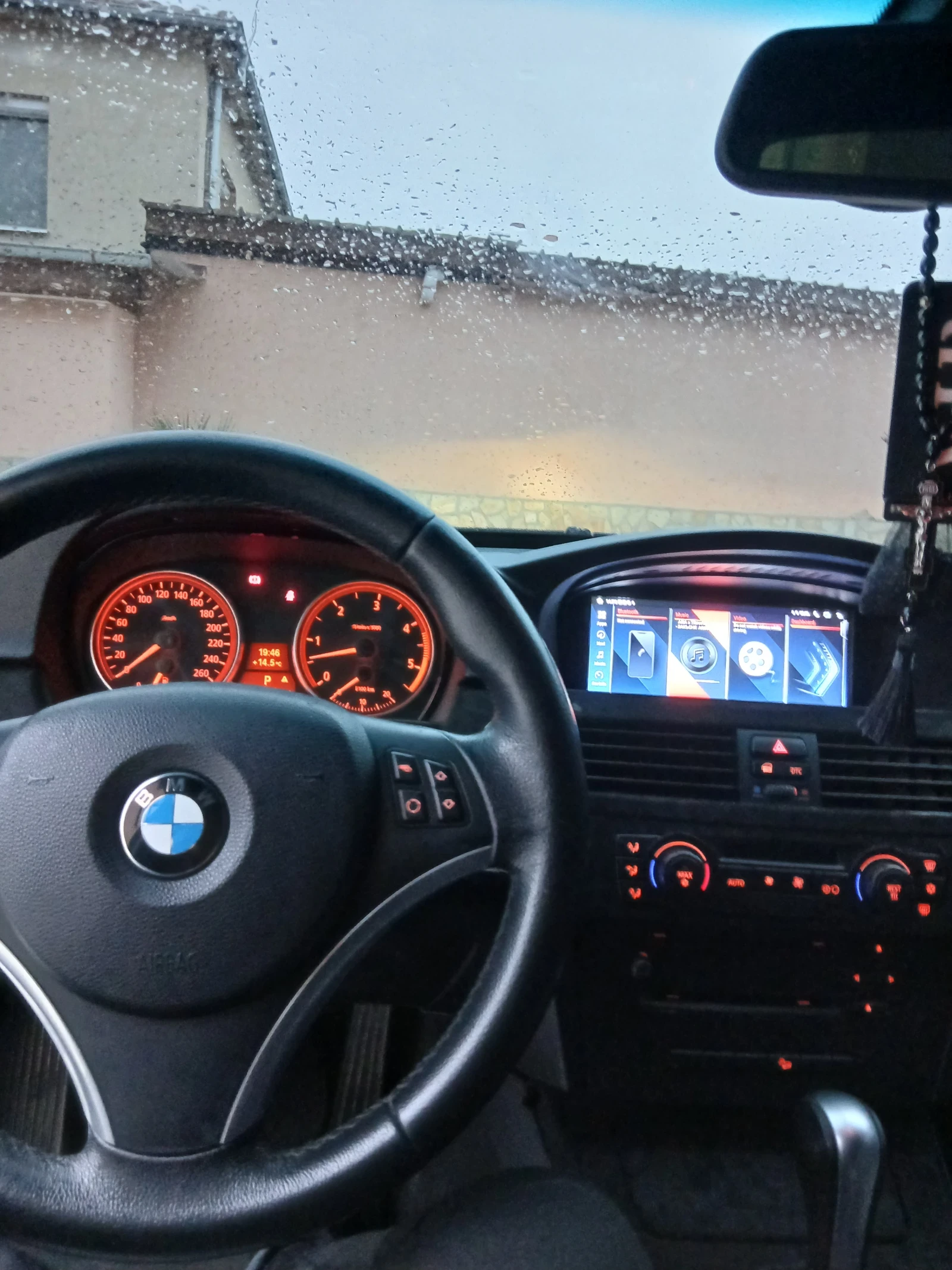 BMW 330 330xd, снимка 8 - Автомобили и джипове - 54207744