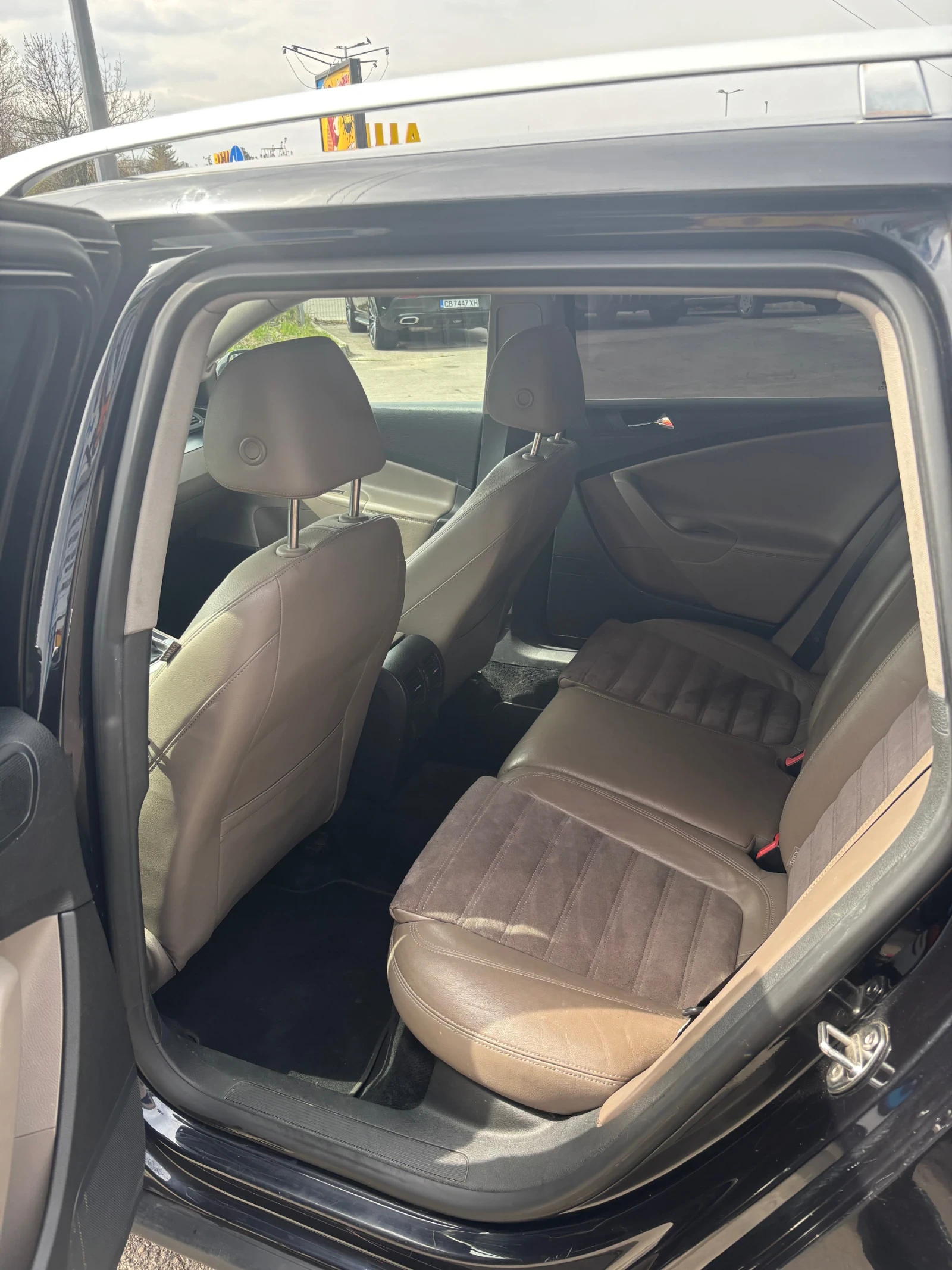 VW Passat, снимка 7 - Автомобили и джипове - 54216875