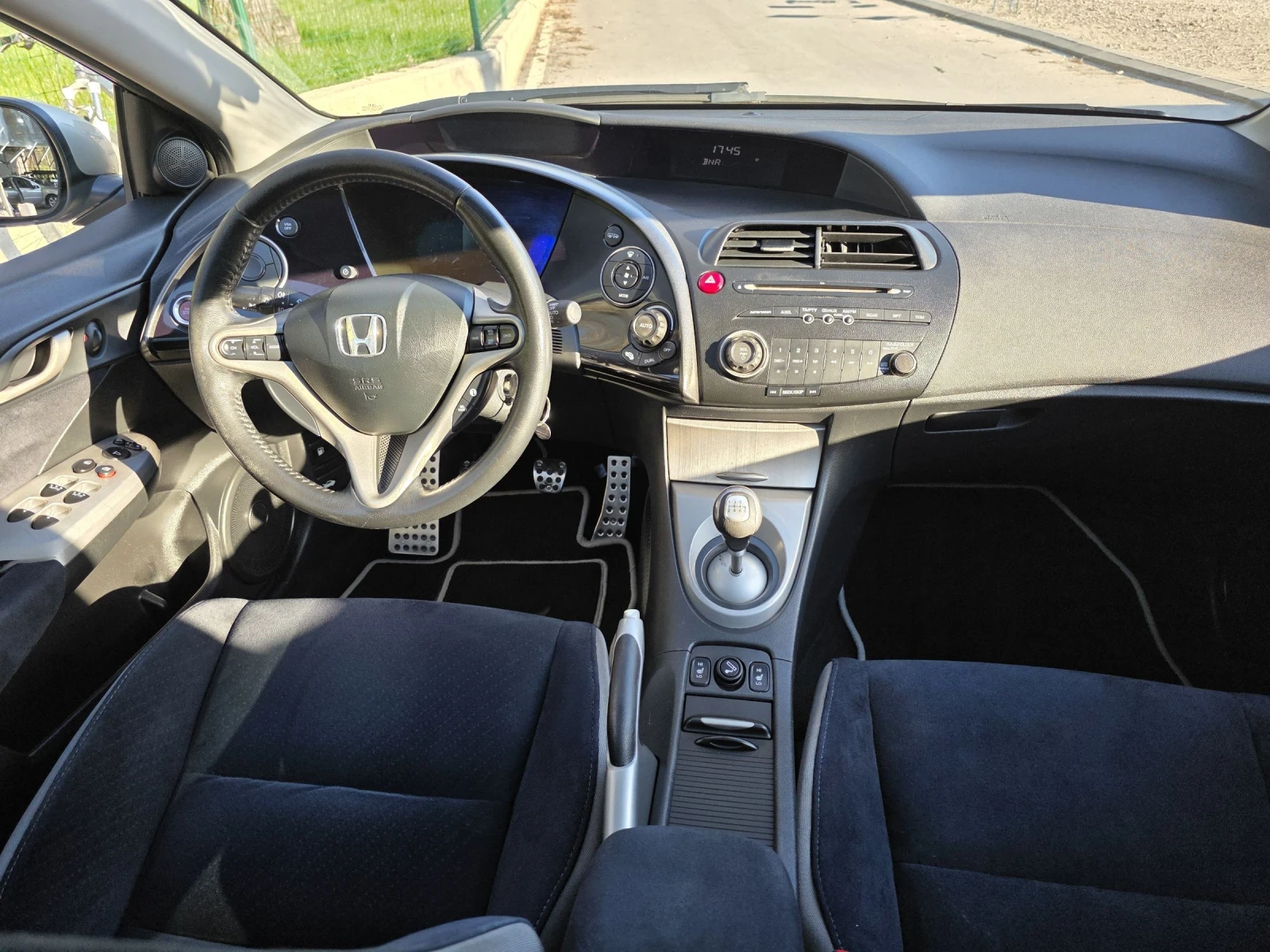Honda Civic 2.2 i-CTDi Германия, снимка 12 - Автомобили и джипове - 54391114