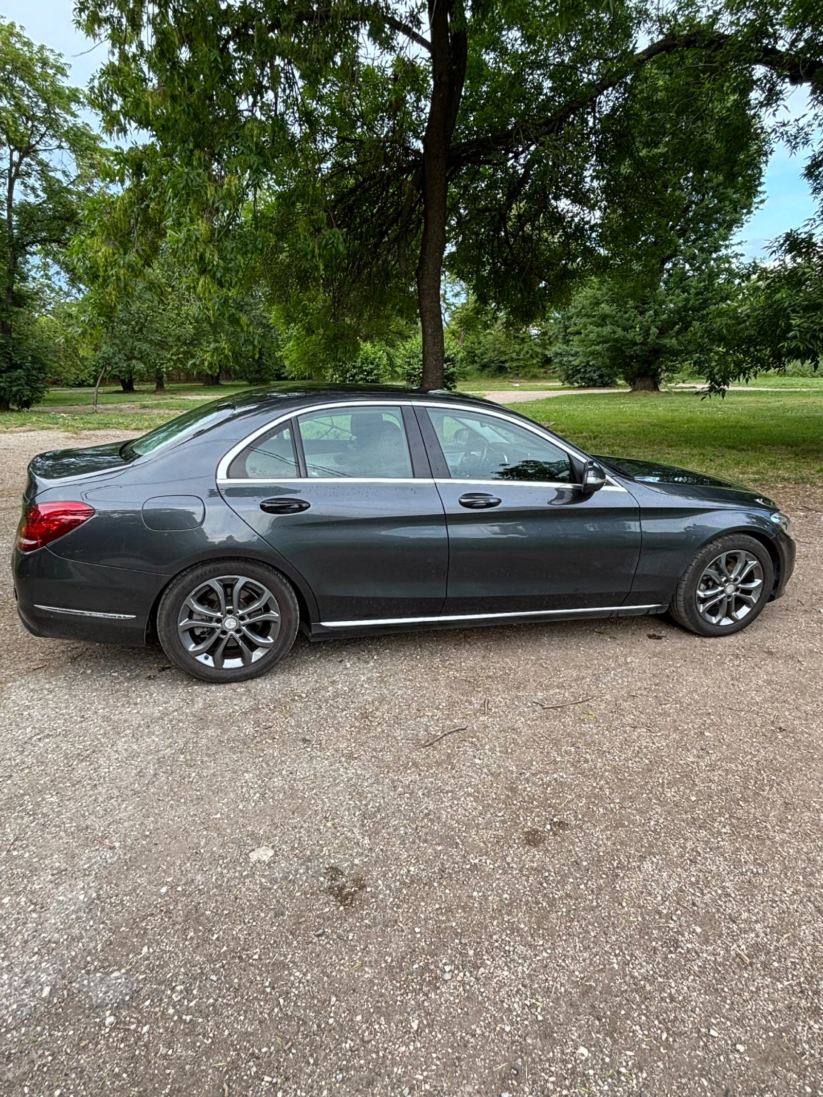 Mercedes-Benz C 220, снимка 6 - Автомобили и джипове - 54663568