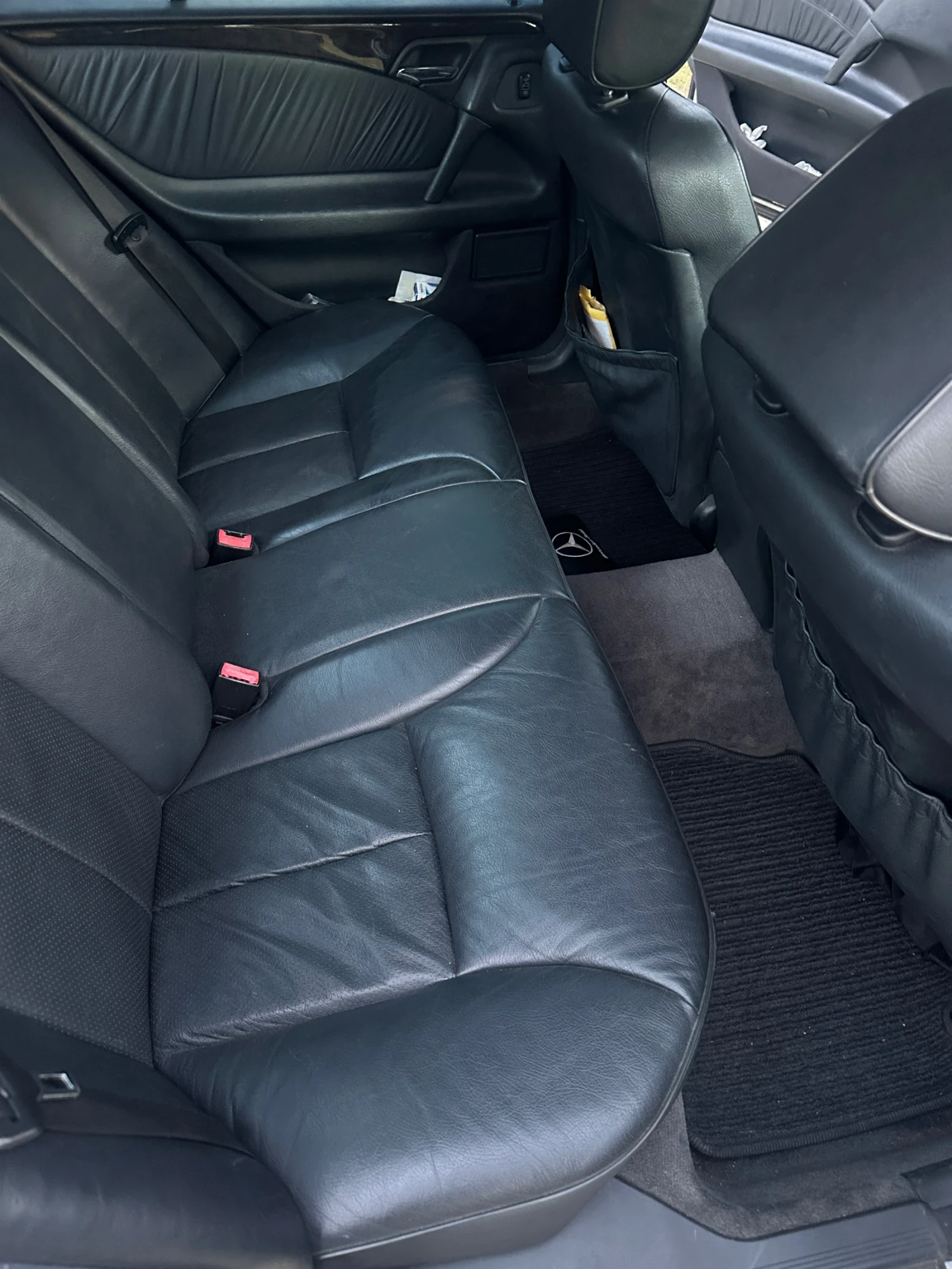 Mercedes-Benz E 250 W210 2.5 TD, снимка 10 - Автомобили и джипове - 54858237