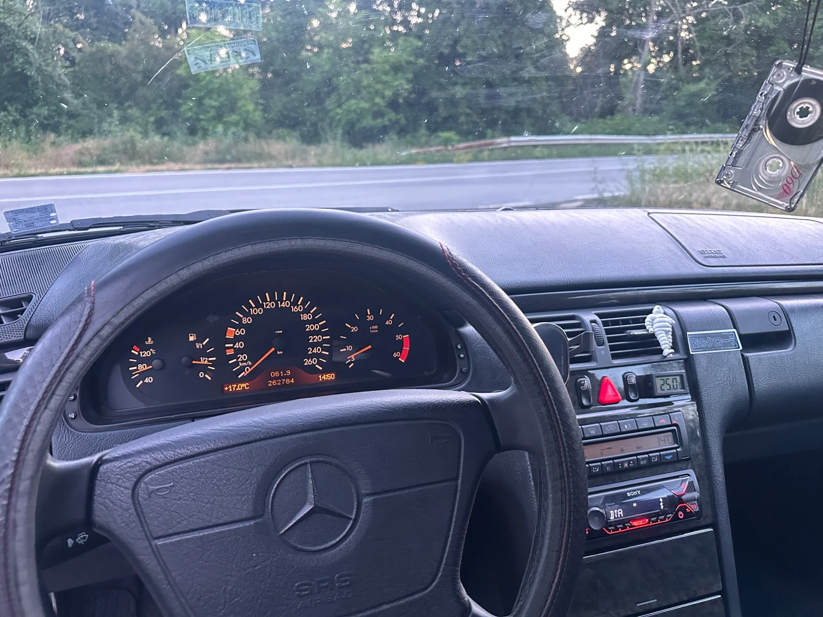 Mercedes-Benz E 250 W210 2.5 TD, снимка 8 - Автомобили и джипове - 54858237