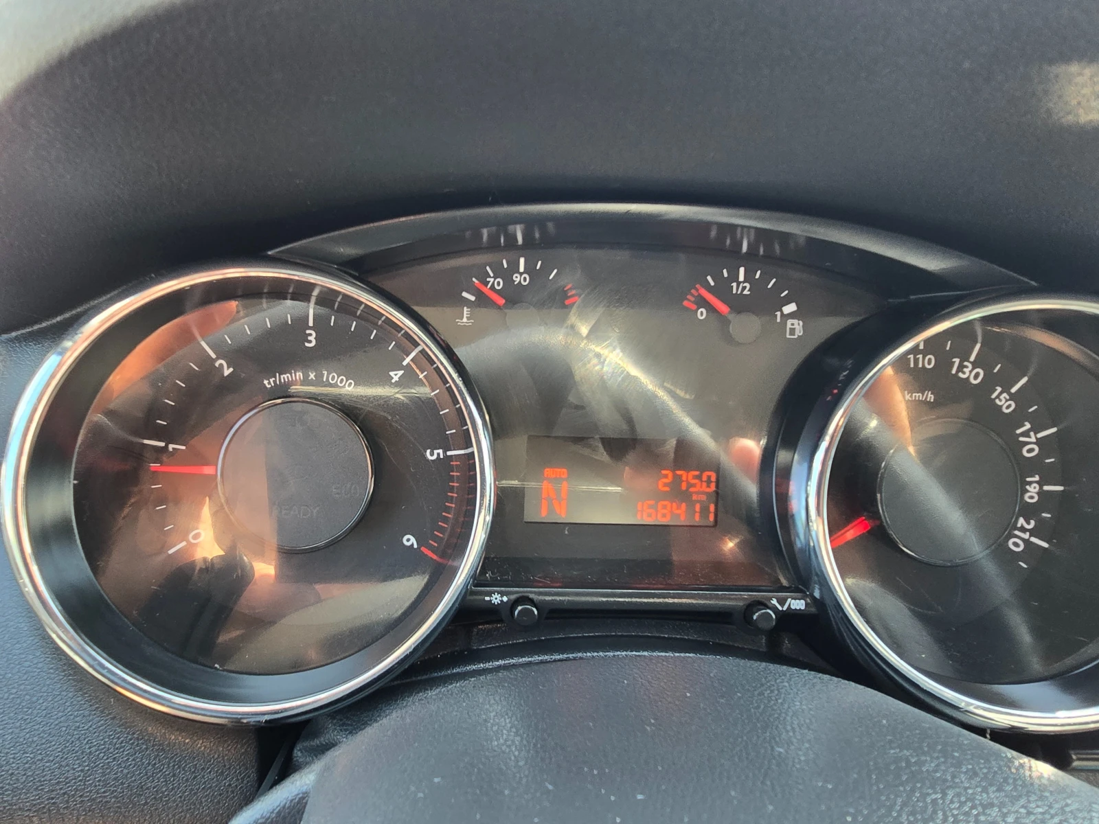 Peugeot 3008 1.6HDI-115K.C.-AVTOMATIC-EURO5B, снимка 14 - Автомобили и джипове - 55441411