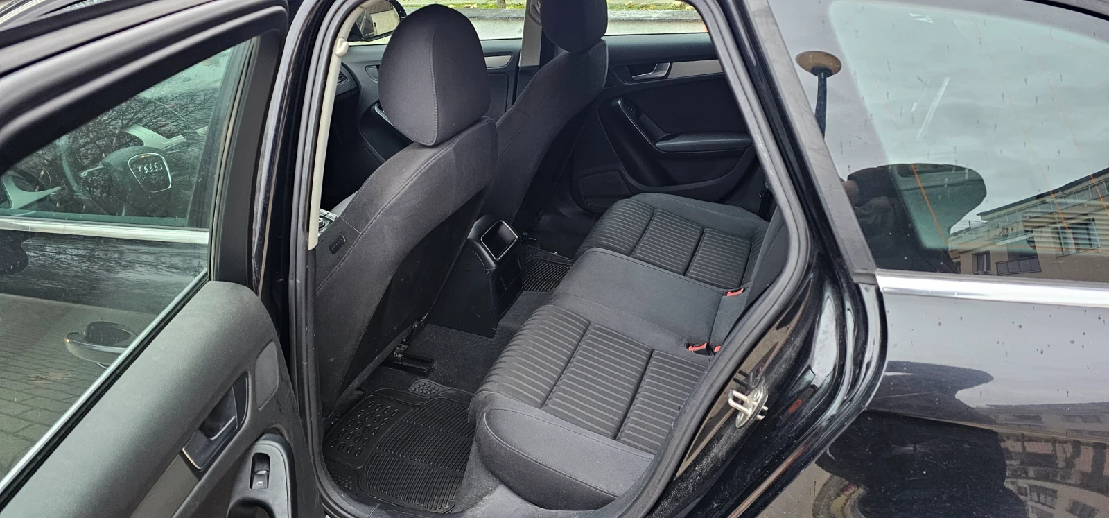 Audi A4 B8.3.0, снимка 10 - Автомобили и джипове - 55578191