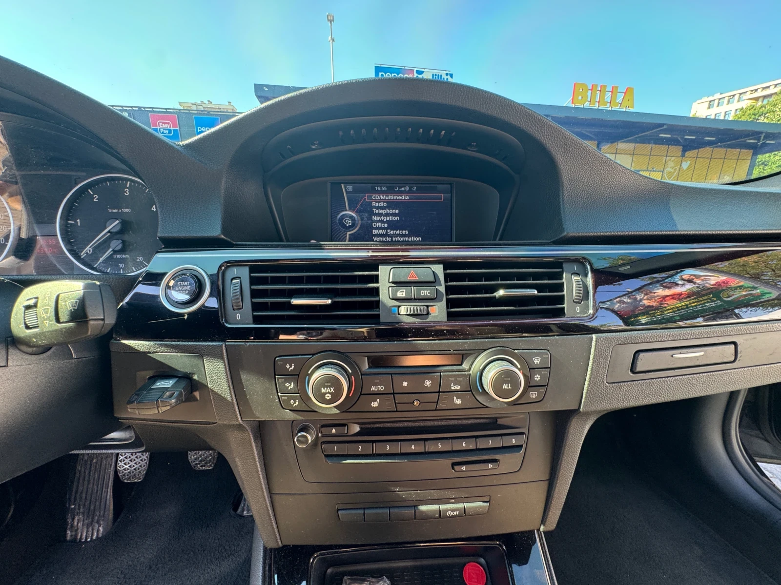 BMW 320, снимка 9 - Автомобили и джипове - 55941203
