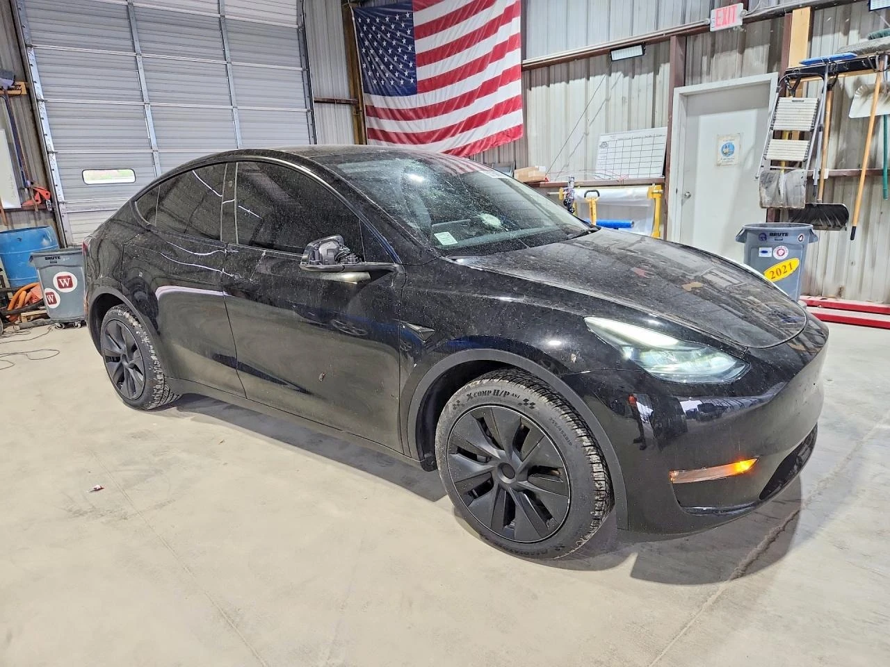 Tesla Model Y Long Range AWD, снимка 4 - Автомобили и джипове - 56071097