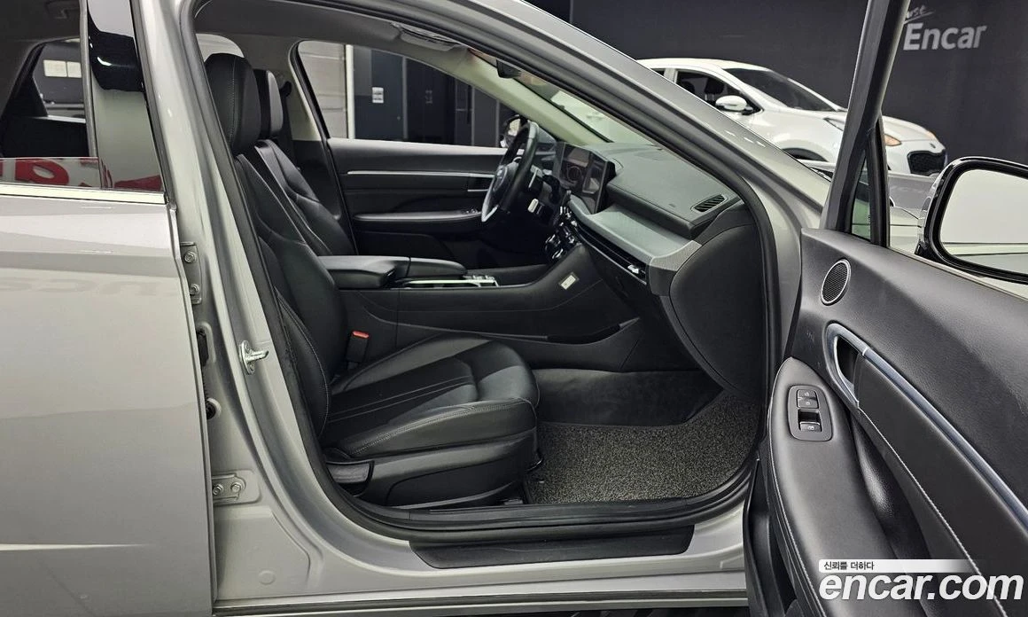 Hyundai Sonata 2.0 LPG, снимка 17 - Автомобили и джипове - 56155532