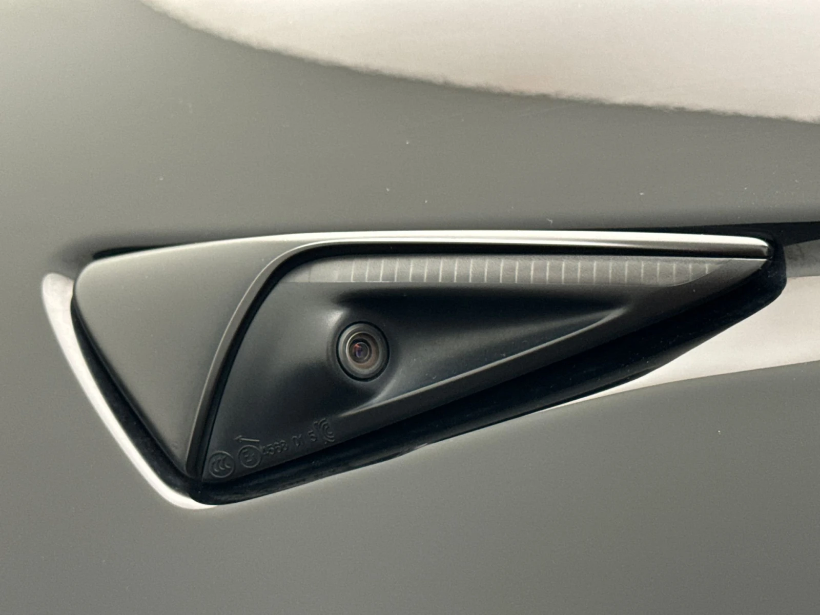 Tesla Model Y Long Range Dual Motor AWD, снимка 5 - Автомобили и джипове - 56552661