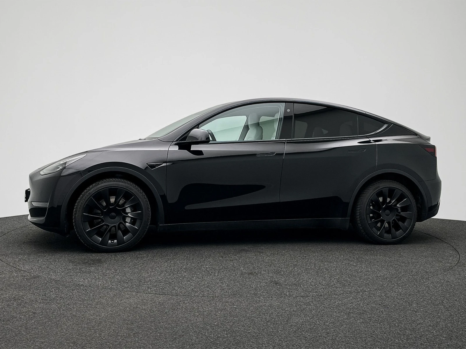 Tesla Model Y Long Range Dual Motor AWD, снимка 4 - Автомобили и джипове - 56552661