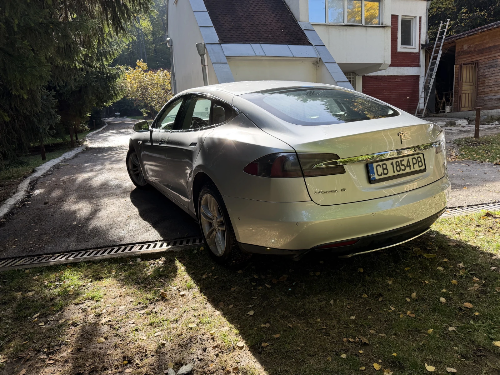 Tesla Model S 85 ��������� ��������� ��������� | Mobile.bg � ����������� 4